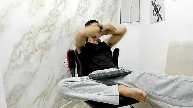 Snapshot of ANDRES_STUD chatting on November 2025 04:23:02 AM ANDRES STUD online show from November 2025 04:23:02 AM