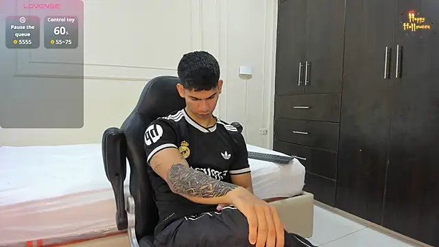 ANDRES STUD online show from April 2026 04:16:02 AM