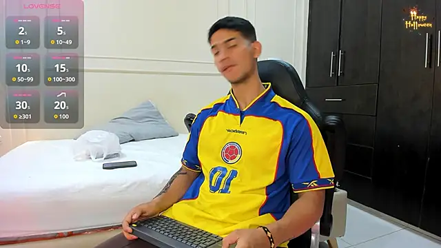 ANDRES STUD online show from April 2026 03:36:02 AM