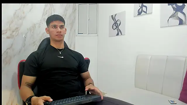 ANDRES STUD online show from October 2025 04:24:02 AM