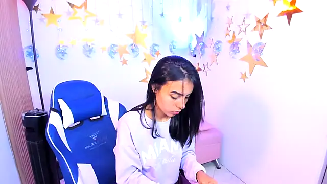 julieta fn online show from October 2025 02:05:01 PM