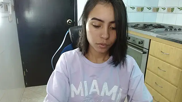 julieta fn online show from December 2025 01:36:01 PM