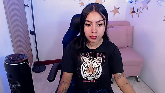 julieta fn online show from April 2026 02:32:02 PM