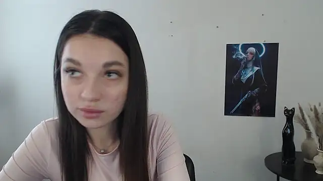 Snapshot of Eva_Eldis chatting on February 2025 01:07:01 PM Eva Eldis online show from February 2025 01:07:01 PM