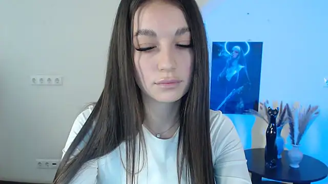 Snapshot of Eva_Eldis chatting on March 2025 03:29:01 PM Eva Eldis online show from March 2025 03:29:01 PM