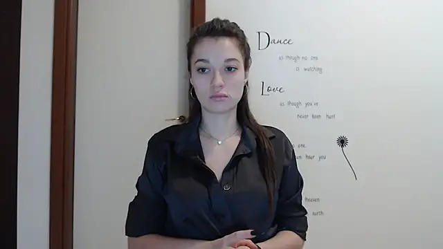 Snapshot of Eva_Eldis chatting on September 2025 12:38:02 PM Eva Eldis online show from September 2025 12:38:02 PM