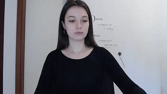 Snapshot of Eva_Eldis chatting on October 2025 01:23:02 PM Eva Eldis online show from October 2025 01:23:02 PM