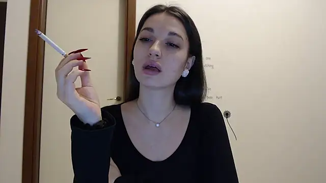 Eva Eldis online show from November 2025 04:11:01 PM