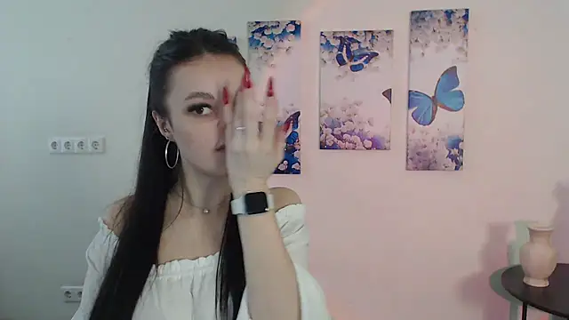 Snapshot of Eva_Eldis chatting on February 2025 01:40:01 PM Eva Eldis online show from February 2025 01:40:01 PM