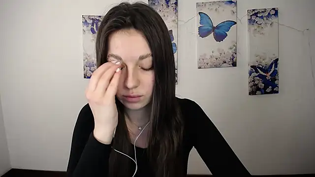 Eva Eldis online show from April 2026 04:09:01 PM