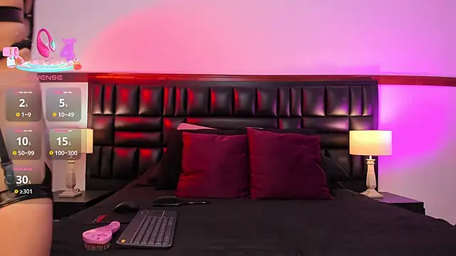Manu bauer online show from October 2025 01:58:02 PM