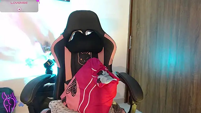 alaia sweetxxx online show from November 2025 01:10:01 AM