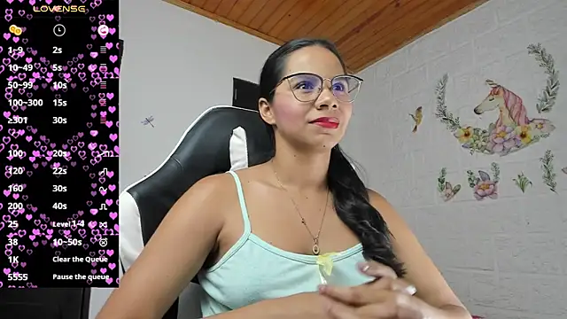 alisson hoffman05 online show from May 2026 11:04:02 PM
