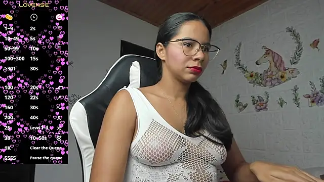 alisson hoffman05 online show from July 2026 11:15:01 PM