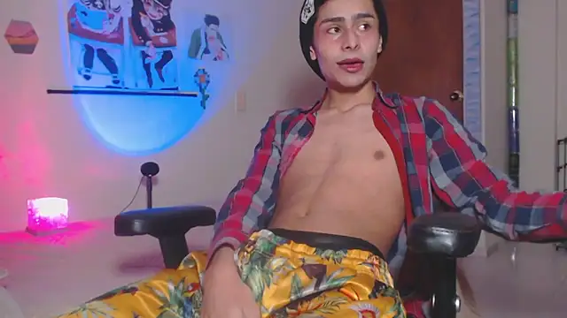 Snapshot of steve__gray chatting on October 2025 03:07:02 AM steve gray online show from October 2025 03:07:02 AM