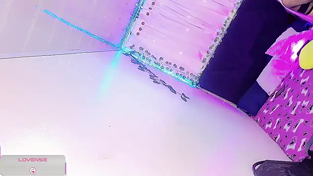 Irina milkmaid online show from March 2026 07:13:02 PM