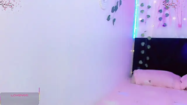 Irina milkmaid online show from April 2026 07:30:01 PM