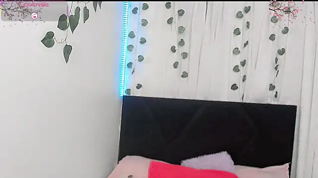 Irina milkmaid online show from April 2026 07:21:01 PM