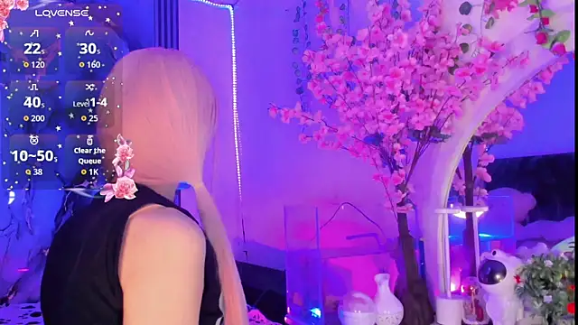 Irina milkmaid online show from November 2025 09:07:02 PM