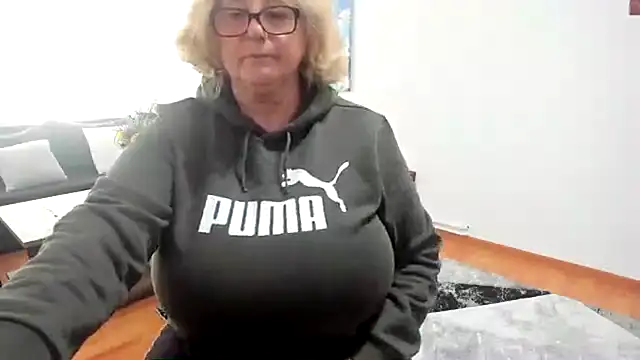 NoraJohnson6 online show from October 2025 10:41:02 AM