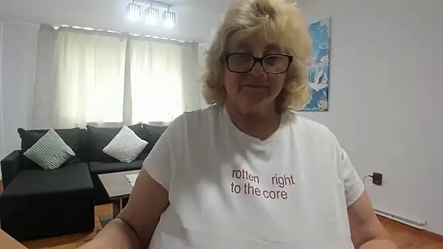 NoraJohnson6 online show from September 2025 08:32:02 AM