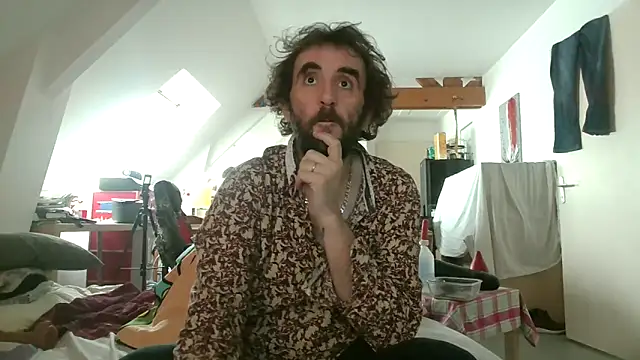 Mastersanges online show from April 2026 04:25:02 PM