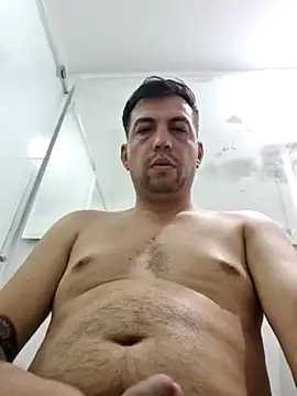 Snapshot of reyarturs13 chatting on March 2025 01:01:02 PM reyarturs13 online show from March 2025 01:01:02 PM