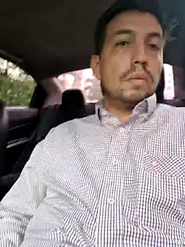 Snapshot of reyarturs13 chatting on February 2025 04:38:01 PM reyarturs13 online show from February 2025 04:38:01 PM