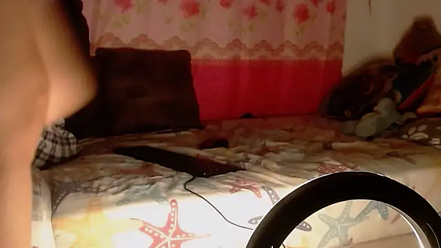 jeans and emma online show from March 2025 04:43:01 AM