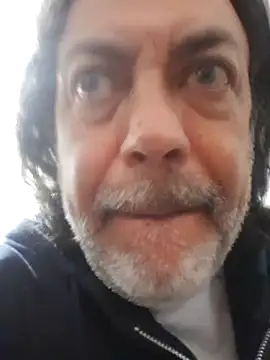 Snapshot of jeans_and_emma chatting on November 2025 03:23:02 AM jeans and emma online show from November 2025 03:23:02 AM