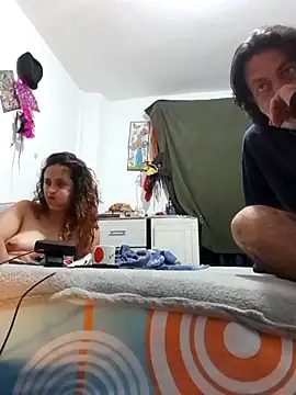 Snapshot of jeans_and_emma chatting on November 2025 12:44:02 AM jeans and emma online show from November 2025 12:44:02 AM