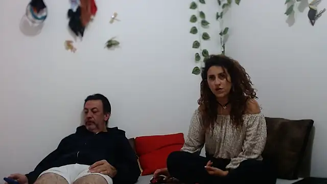 jeans and emma online show from March 2025 12:21:01 AM