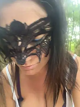 Snapshot of Loveblackzilla chatting on July 2026 07:04:01 AM Loveblackzilla online show from July 2026 07:04:01 AM