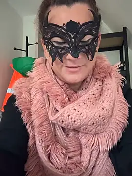 Loveblackzilla online show from February 2026 12:43:02 PM