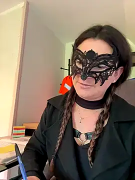 Loveblackzilla online show from December 2025 12:55:01 PM