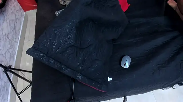 IVISBOUNCYASS online show from February 2026 12:50:02 PM