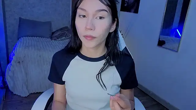 Snapshot of Miaa_Lee7 chatting on June 2026 09:38:02 PM Miaa Lee7 online show from June 2026 09:38:02 PM