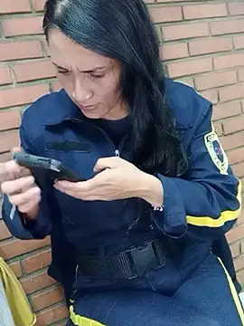 dulce 696 online show from December 2025 03:32:02 PM