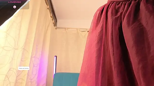 sophia dumont online show from October 2025 01:49:02 AM