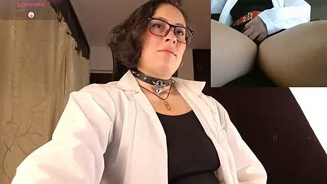 sophia dumont online show from October 2025 01:26:01 AM