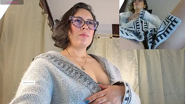 sophia dumont online show from November 2025 11:04:02 PM