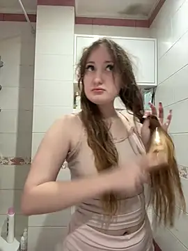 Snapshot of Evi_murr chatting on February 2025 11:44:02 AM Evi murr online show from February 2025 11:44:02 AM