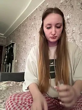 Snapshot of Evi_murr chatting on February 2025 01:17:02 PM Evi murr online show from February 2025 01:17:02 PM