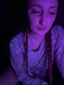 Snapshot of Evi_murr chatting on March 2025 05:01:01 PM Evi murr online show from March 2025 05:01:01 PM