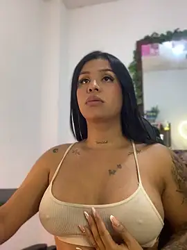 tinalove7 online show from September 2025 10:42:02 PM