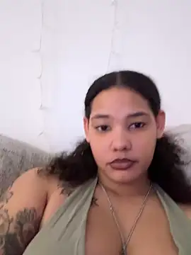 Snapshot of tastylolaaa chatting on July 2026 10:50:01 PM tastylolaaa online show from July 2026 10:50:01 PM