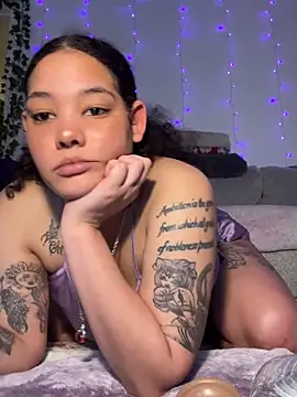 tastylolaaa online show from February 2026 01:17:01 AM