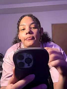 tastylolaaa online show from November 2025 09:25:01 AM