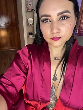 Madissonlove 1 online show from October 2025 03:35:01 PM