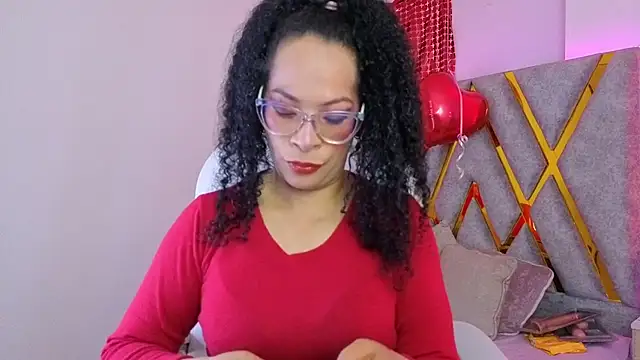 Cintiia Holmes online show from February 2026 11:16:01 PM